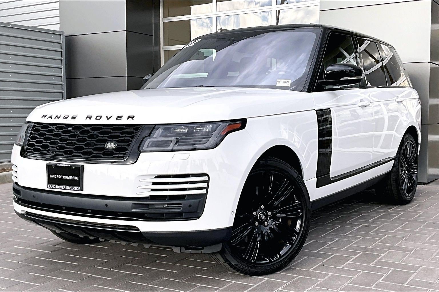 Certified 2022 Land Rover Range Rover P525 Westminster Edition AWD/4WD image 1