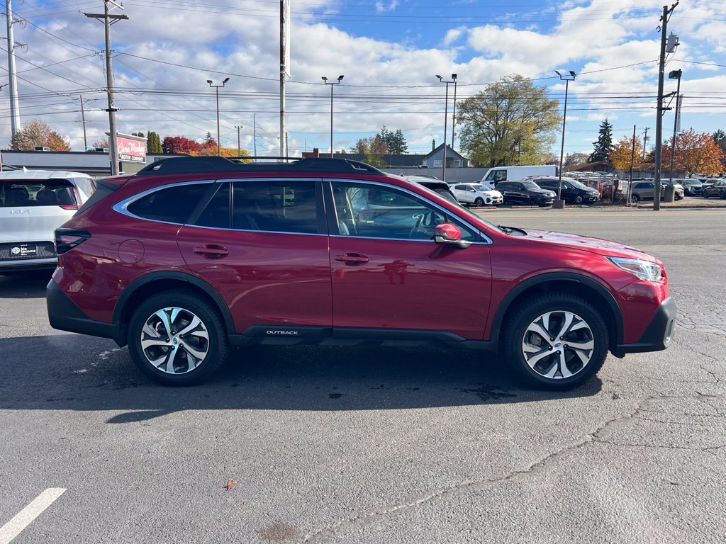 Used 2022 Subaru Outback Limited XT AWD/4WD image 4