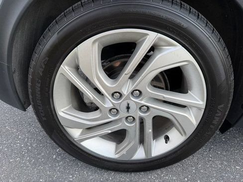 Used 2023 Chevrolet Bolt LT w/ Driver Confidence Package FWD image 30