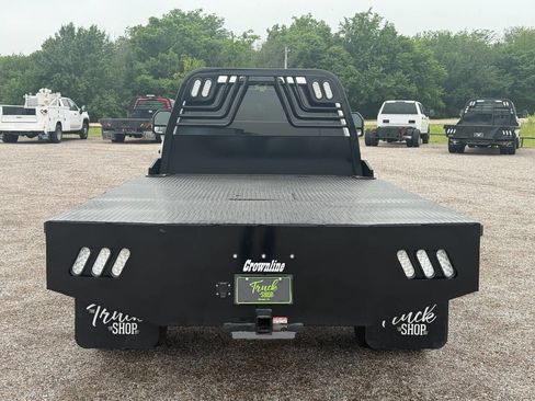 Used 2017 Ford F450 XL w/ Power Equipment Group AWD/4WD image 6