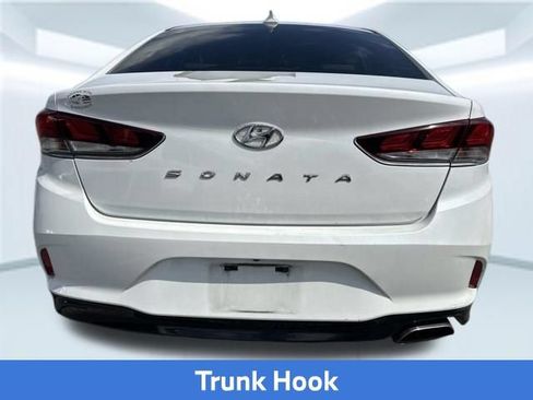 Used 2018 Hyundai Sonata SEL w/ Cargo Package FWD image 8