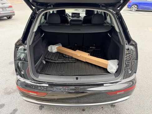 Certified 2023 Audi Q5 2.0T Premium w/ Convenience Package image 16