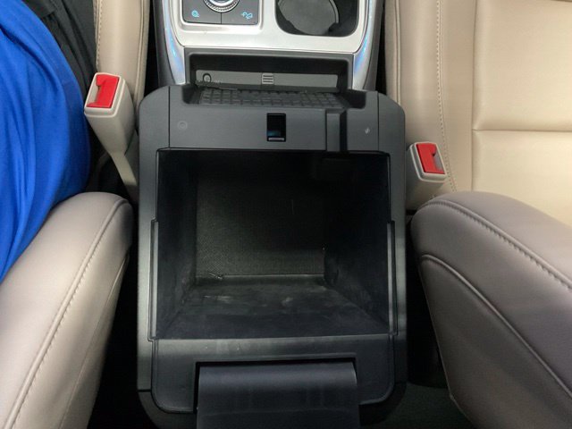 Used 2024 Ford Explorer XLT w/ Equipment Group 202A AWD/4WD image 40
