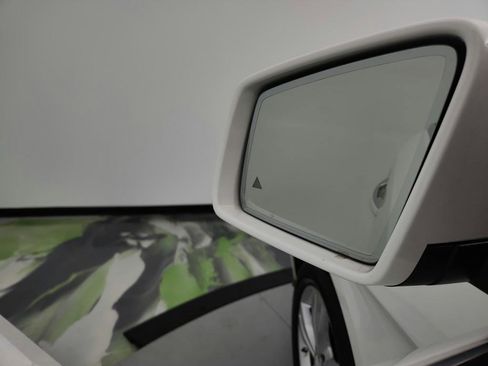 Used 2014 Mercedes-Benz ML 350 4MATIC image 24