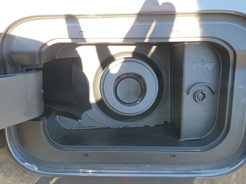 New 2025 Jeep Grand Cherokee Laredo image 30