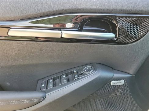 New 2026 Kia Seltos SX image 32