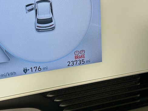 Used 2024 Hyundai Ioniq 5 SE image 19