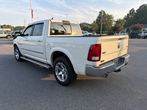 Used 2017 RAM 1500 Laramie w/ Convenience Group AWD/4WD image 7