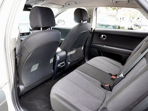 Certified 2024 Hyundai Ioniq 5 SEL RWD image 17