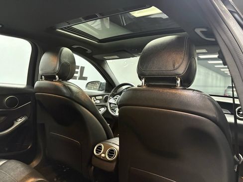 Used 2021 Mercedes-Benz C 300 Sedan image 51