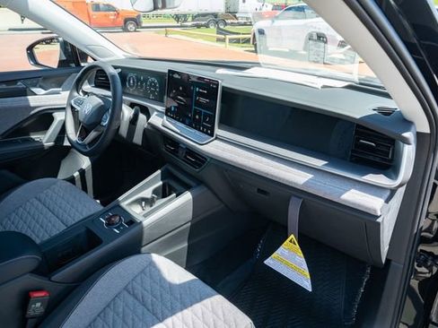 New 2026 Volkswagen Tiguan S FWD image 42