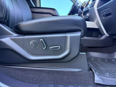 Used 2018 Ford F150 Lariat w/ Equipment Group 502A Luxury image 25