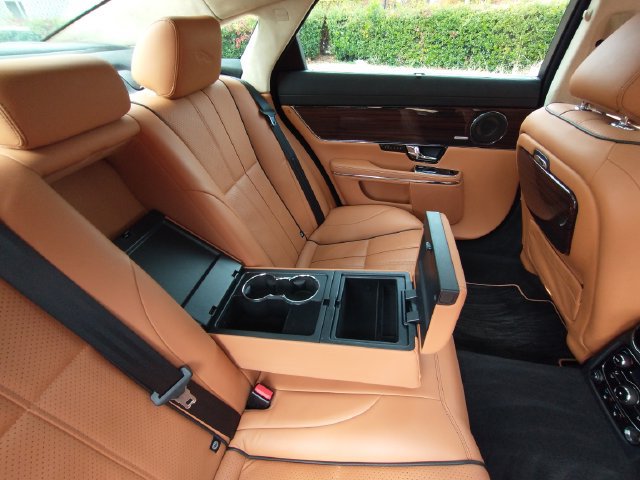 Used 2011 Jaguar XJ L RWD image 43