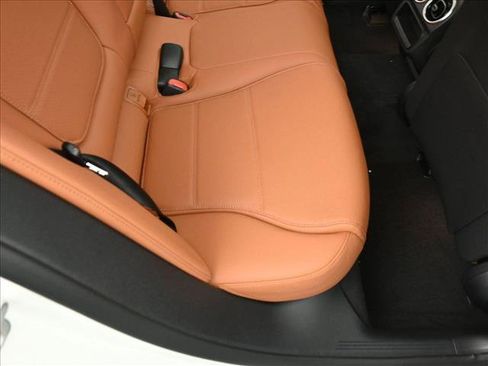 New 2026 Mercedes-Benz C 300 4MATIC Sedan image 24