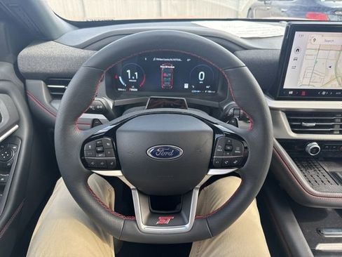Used 2025 Ford Explorer ST w/ Sun And Sound Package image 11