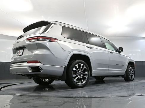 Used 2022 Jeep Grand Cherokee L Overland w/ Advanced Protech Group III image 64