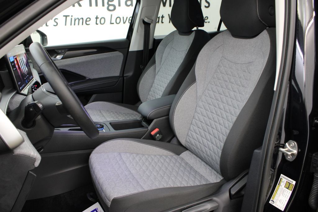 Certified 2026 Volkswagen Tiguan S AWD/4WD image 14