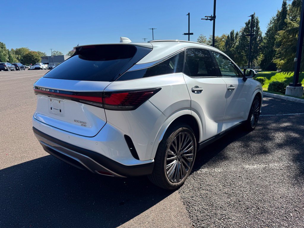 Used 2024 Lexus RX 350 AWD w/ Convenience Package image 4
