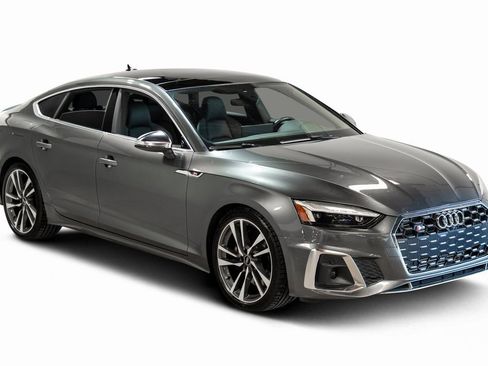 Used 2022 Audi S5 Premium w/ Convenience Package image 3
