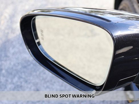 Used 2020 Porsche Taycan Turbo image 7