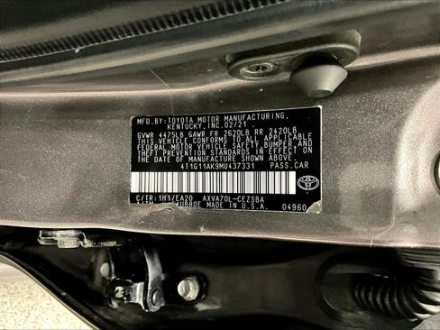 Used 2021 Toyota Camry SE FWD image 19