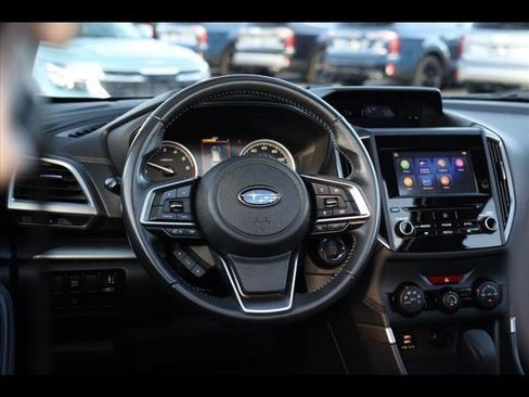 Used 2021 Subaru Forester Premium image 9