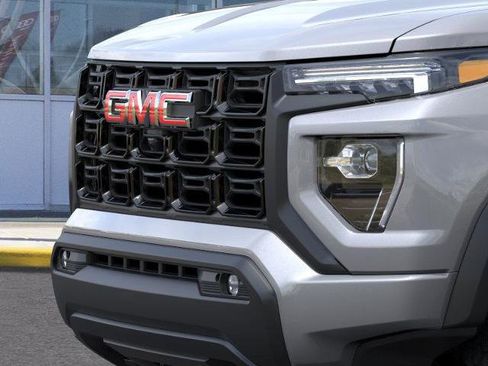 New 2025 GMC Canyon Elevation w/ Convenience Package image 37