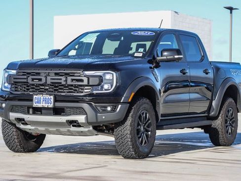 Used 2025 Ford Ranger Raptor image 5