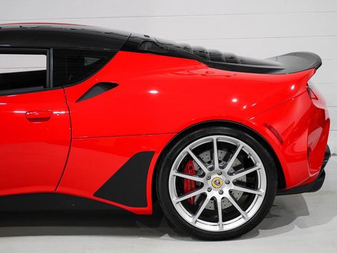 Used 2021 Lotus Evora image 38