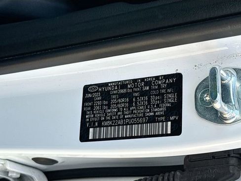 Certified 2023 Hyundai Kona SE image 30