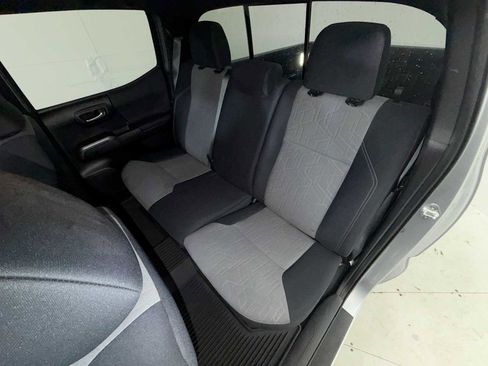 Used 2023 Toyota Tacoma TRD Off-Road w/ Technology Package AWD/4WD image 24