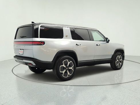 Used 2024 Rivian R1S Adventure Quad AWD/4WD image 5
