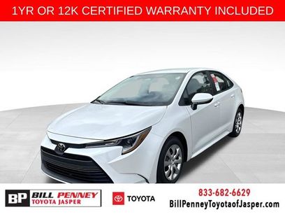 Used 2025 Toyota Corolla LE w/ Convenience Package