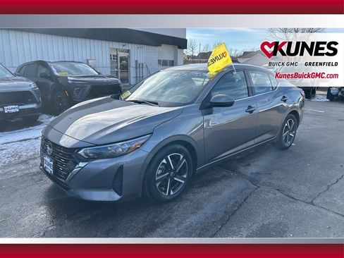 Used 2024 Nissan Sentra SV image 10