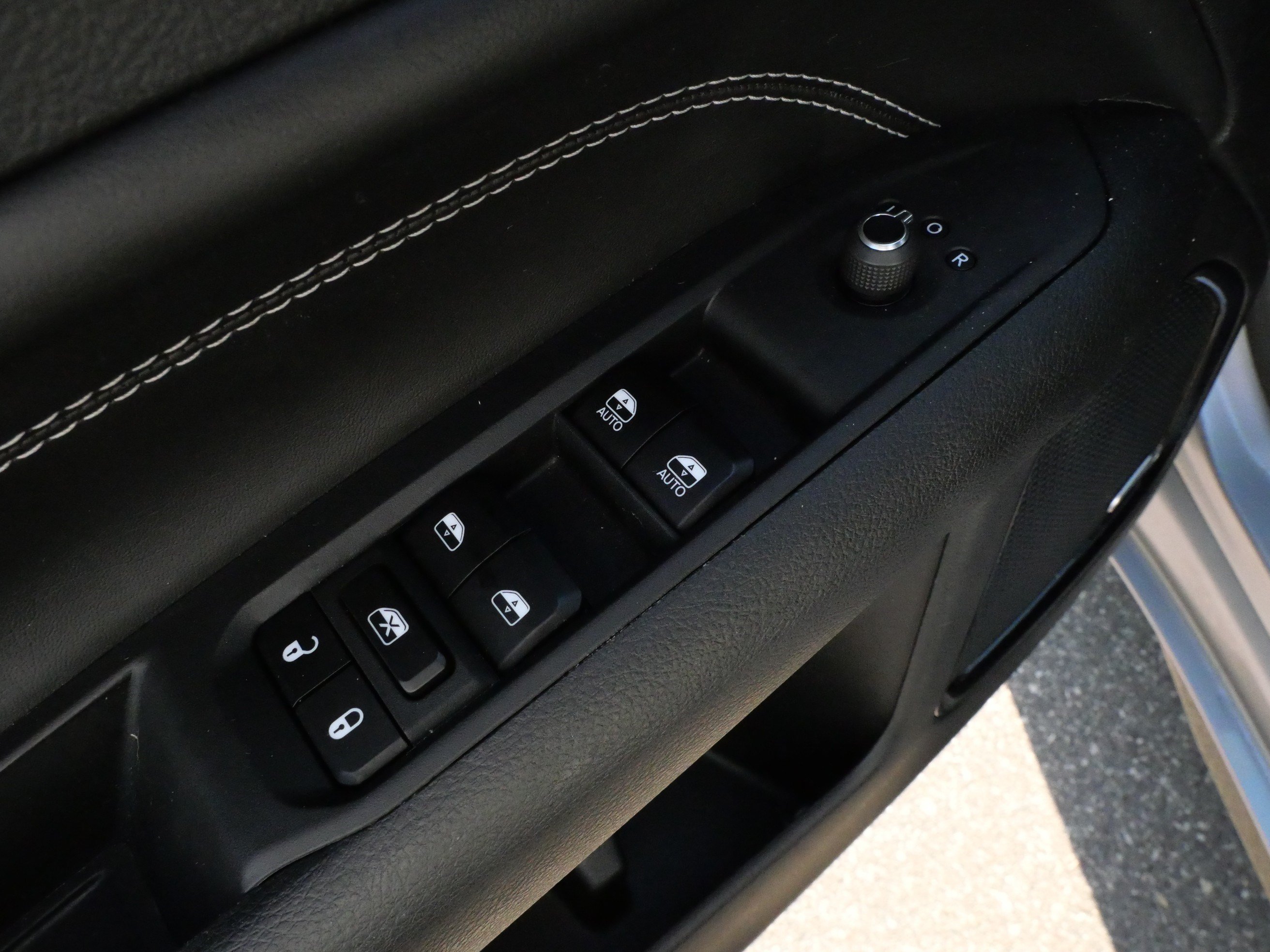 Used 2023 Jeep Compass High Altitude AWD/4WD image 19