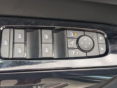 New 2026 Nissan Pathfinder Platinum w/ Cargo Package image 12