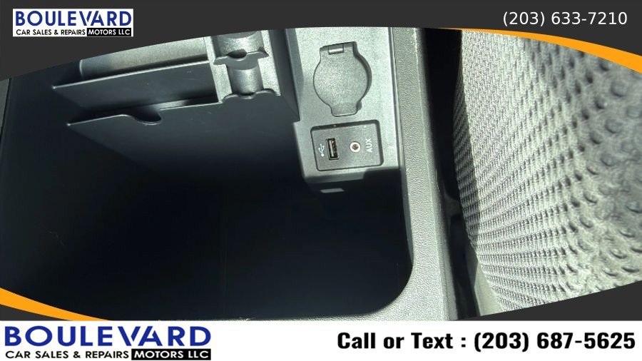 Used 2016 Nissan Frontier SV AWD/4WD image 18