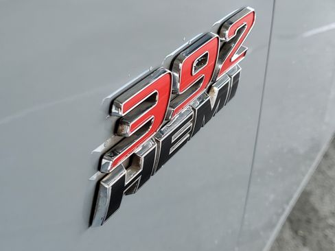 Used 2022 Dodge Charger Scat Pack RWD image 5