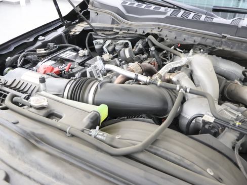Used 2021 Ford F350 Lariat AWD/4WD image 23