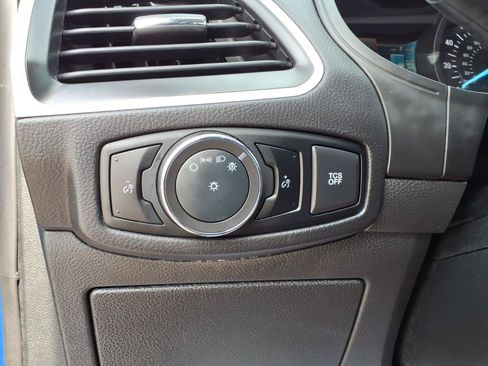 Used 2024 Ford Edge SEL AWD/4WD image 15