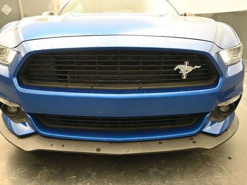 Used 2017 Ford Mustang GT Premium image 15