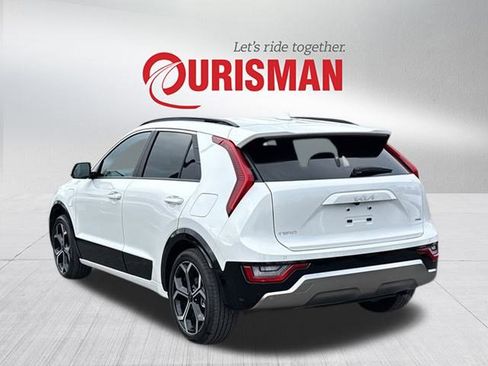 Certified 2025 Kia Niro SX Touring image 4