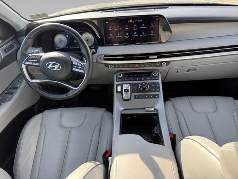 Used 2023 Hyundai Palisade SEL w/ Premium Package image 11