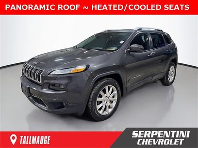 Used 2015 Jeep Cherokee Limited w/ Luxury Group