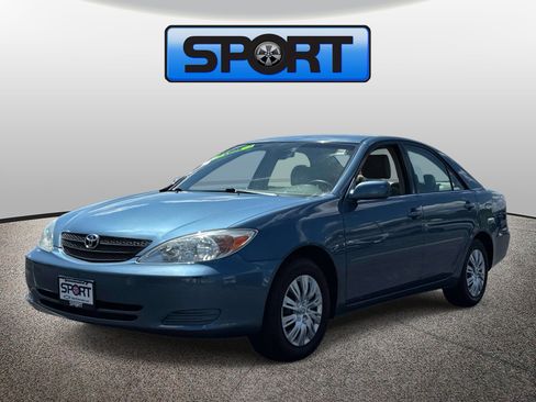 Used 2003 Toyota Camry LE FWD image 1