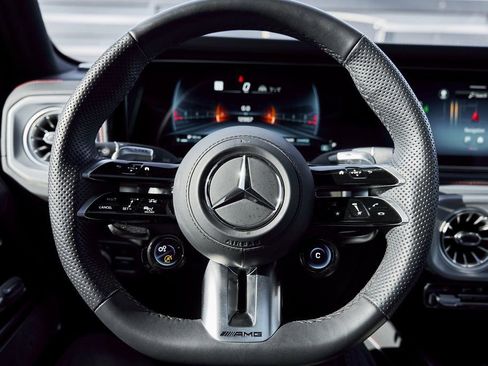 Used 2025 Mercedes-Benz G 63 AMG 4MATIC image 55