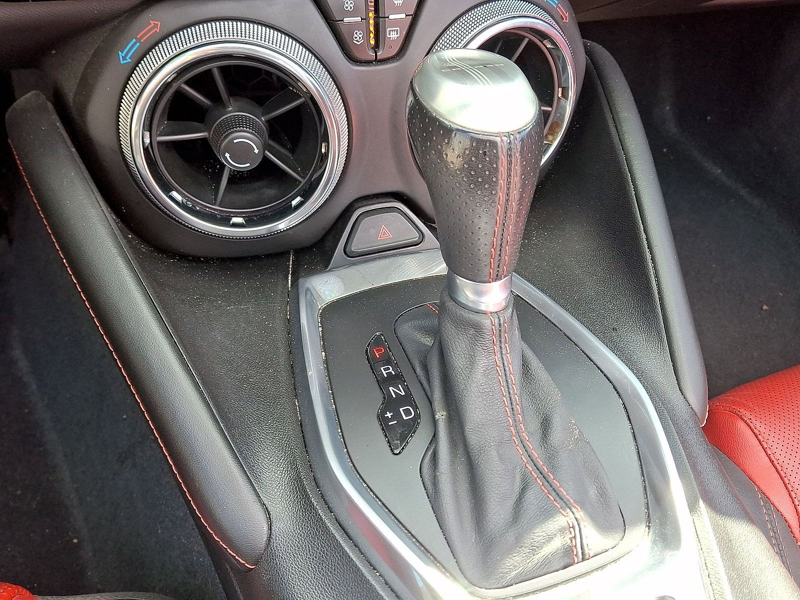 Used 2016 Chevrolet Camaro SS RWD image 12