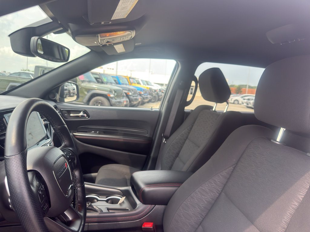 Used 2025 Dodge Durango GT w/ Blacktop Package AWD/4WD image 27