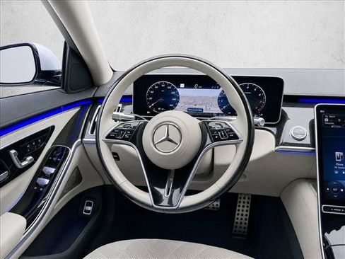 Used 2022 Mercedes-Benz S 500 4MATIC image 23