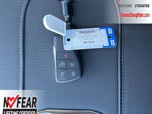 New 2026 GMC Sierra 2500 Denali w/ Technology Package image 39